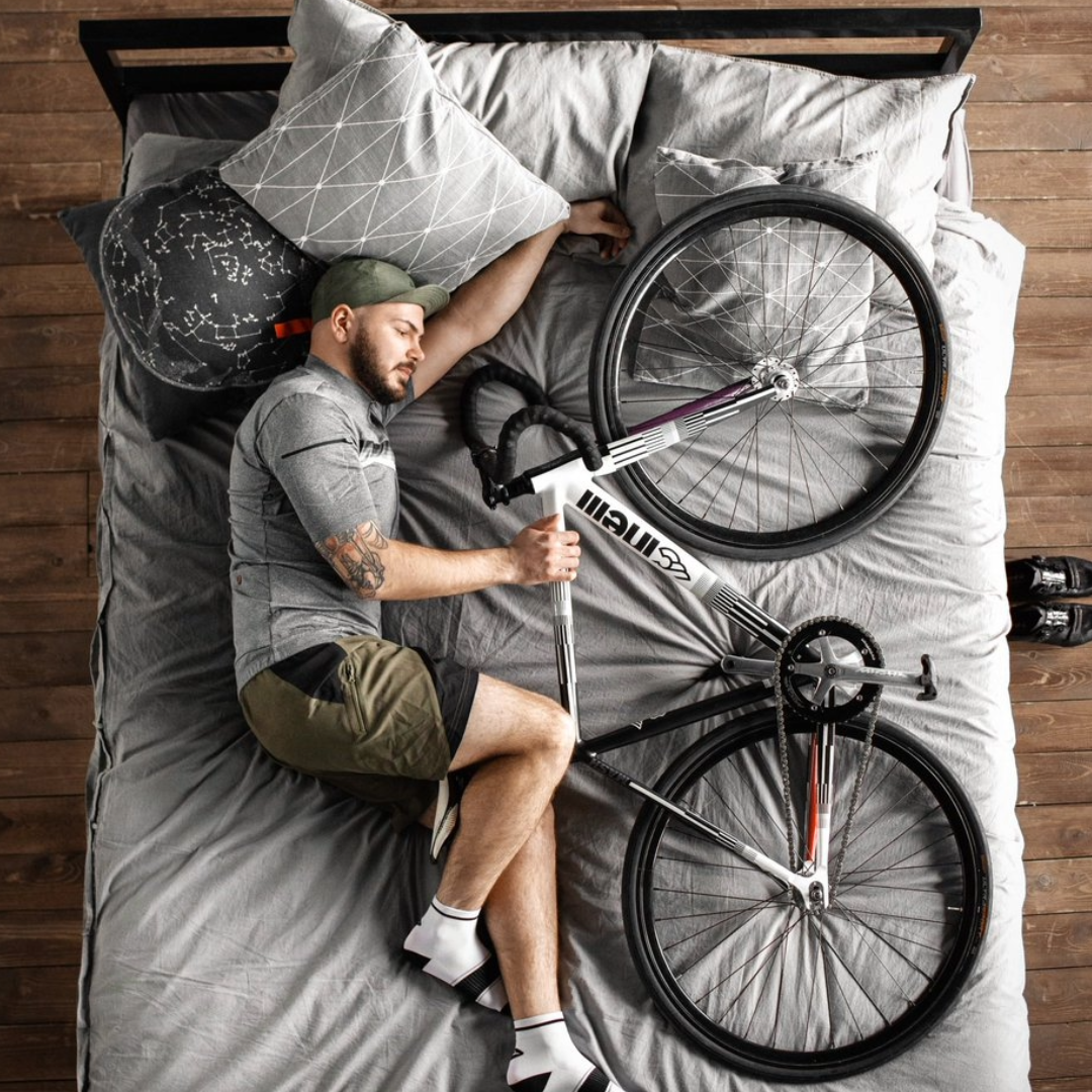 EVER MEET SOMEONE AND FORGOTTEN THEIR NAME THE NEXT DAY? YOUR SLEEP CYCLE MAY HAVE THE ANSWER